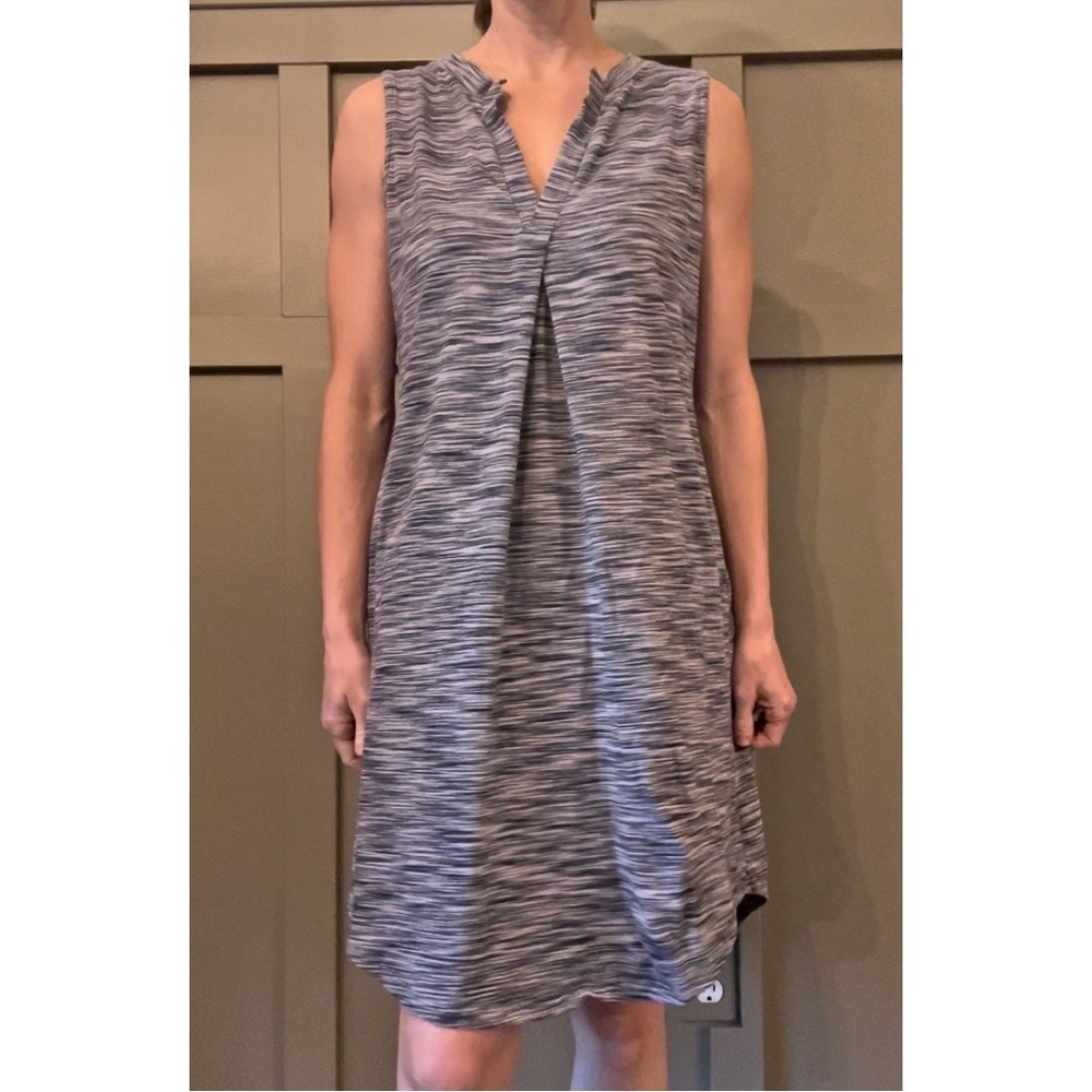 Synergy Organic Cotton V-Neck Sleeveless Dress Gray Spacedye W/ Pockets Size M